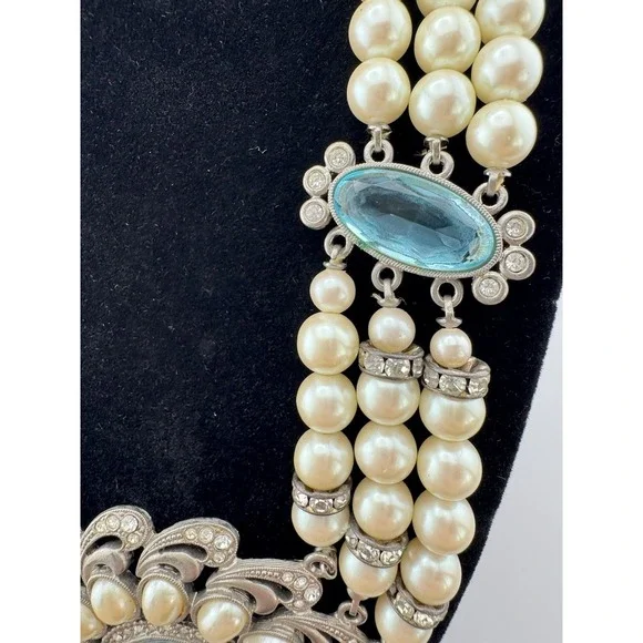 VTG 1928 Faux Pearl 3 Strand Choker Necklace Blue Clear Stones LRG Pendant - Picture 5 of 14